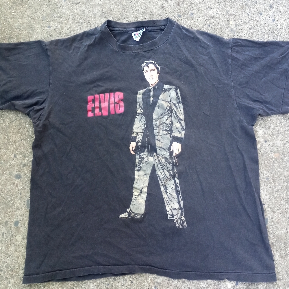 Vintage Elvis Presley 1989 Men’s Tshirt Size XL 
Made In USA